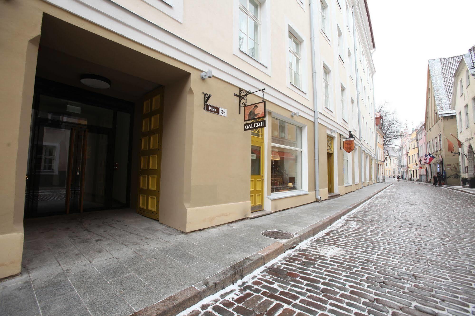 Delta Apartments - Old Town View Apartment Tallinn Ngoại thất bức ảnh